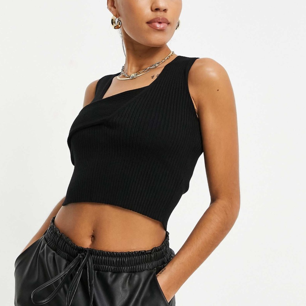 4th & Reckless knitted wrap detail sleeveless sweater in black